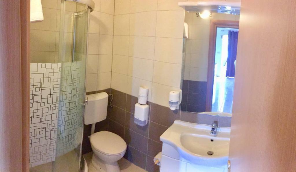 Apartmani Morango Podstrana Buitenkant foto